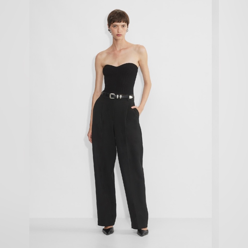 Aritzia Babaton Sculpt Knit Sweetheart Tank NWT